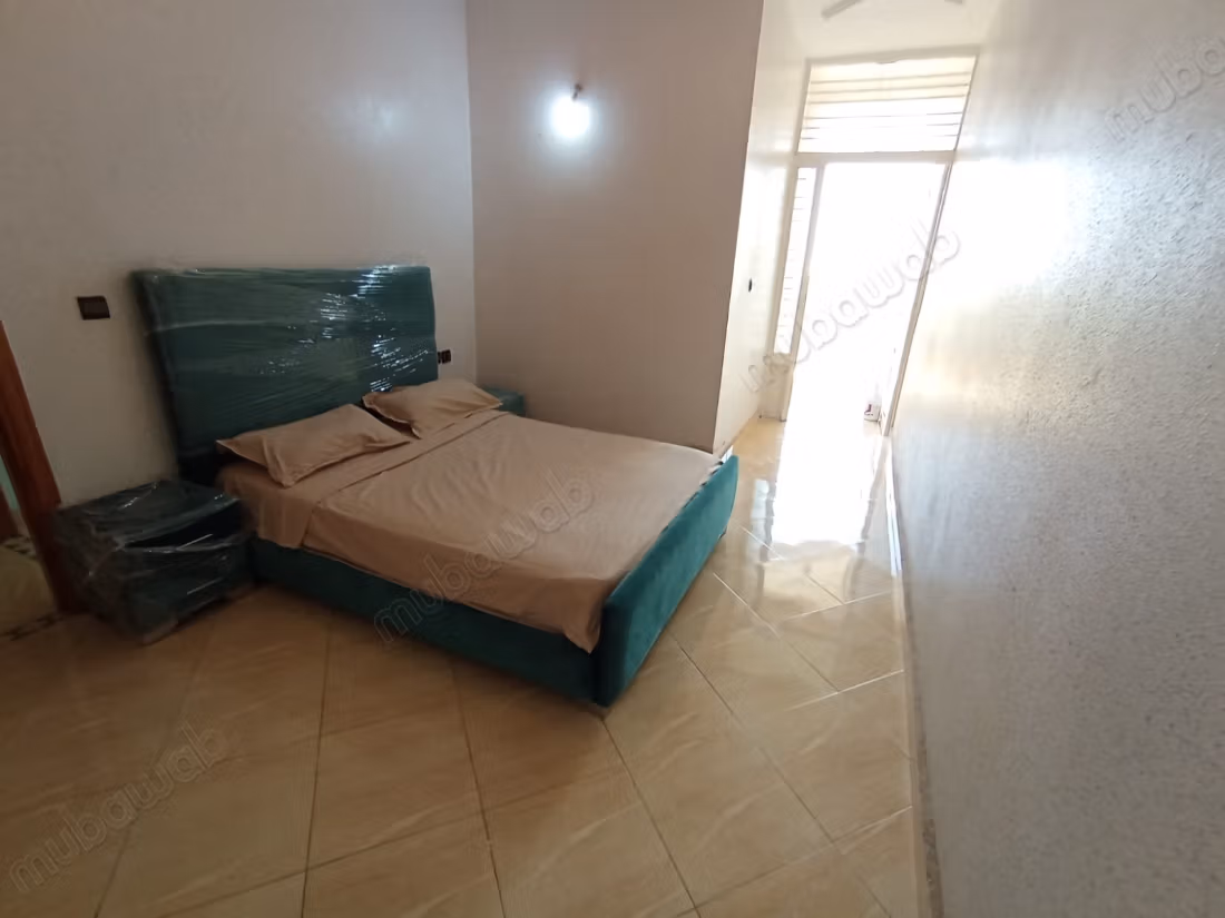 Appartement magnifique à louer à Al-Qarawiyyin. 3 belles chambres. Meublé