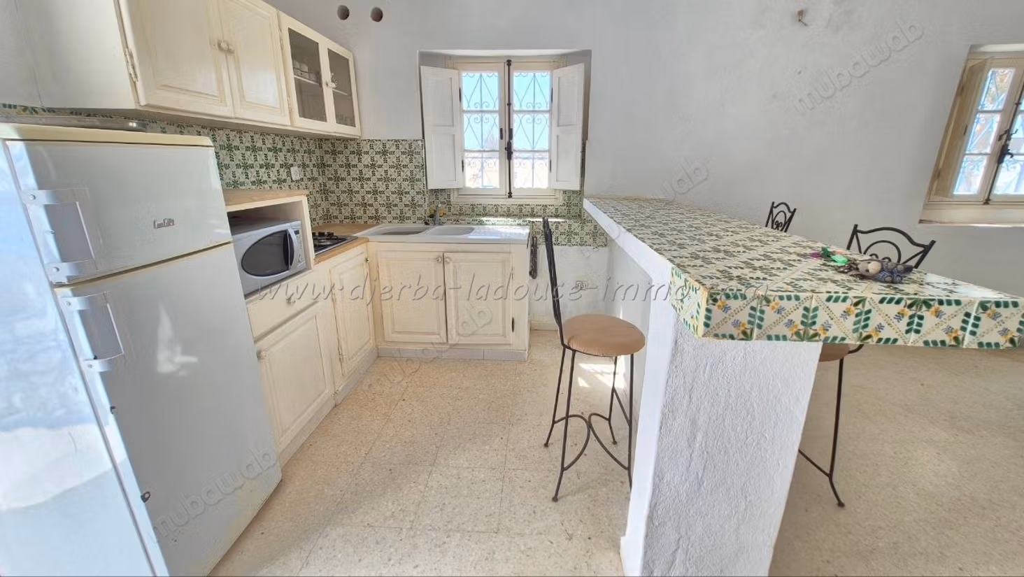 Location annuelle belle maison S2 à Fadhloun