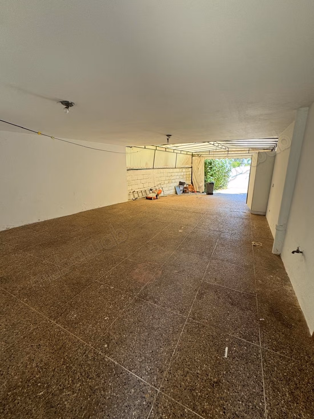 Villa plain pied en location à Souissi 
Rabat