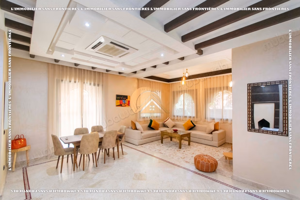 Villa meublée Route de Fès – terrain de 300 m², 3 chambres, jardin privé et piscine collective