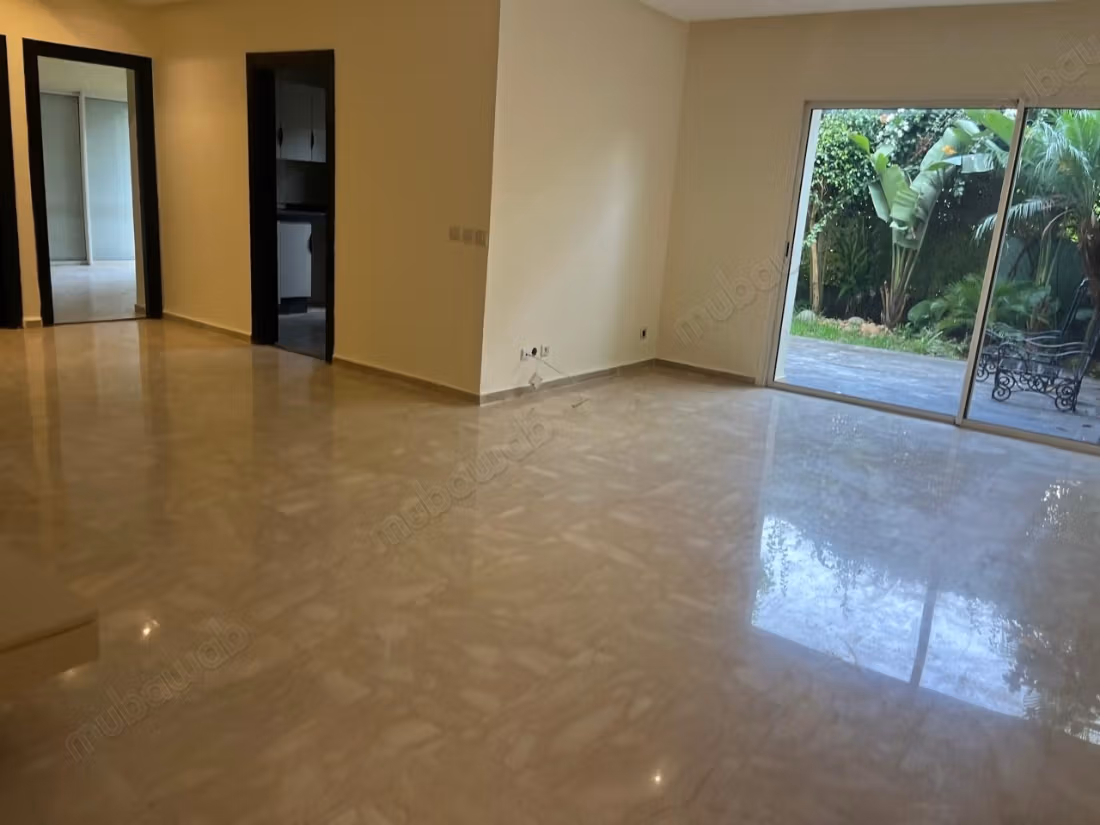 Location of an apartment in Ain Diab. 3 beautiful bedrooms. Terrace and elevator