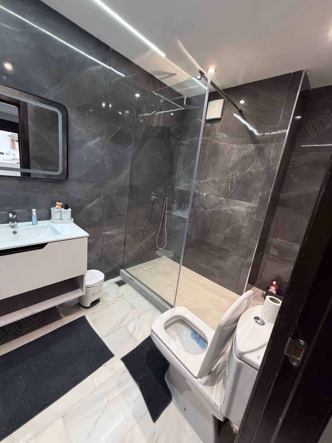 Luxury apartment for long-term rent