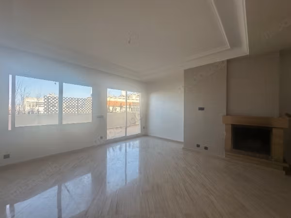 شقة للإيجار في راسين
