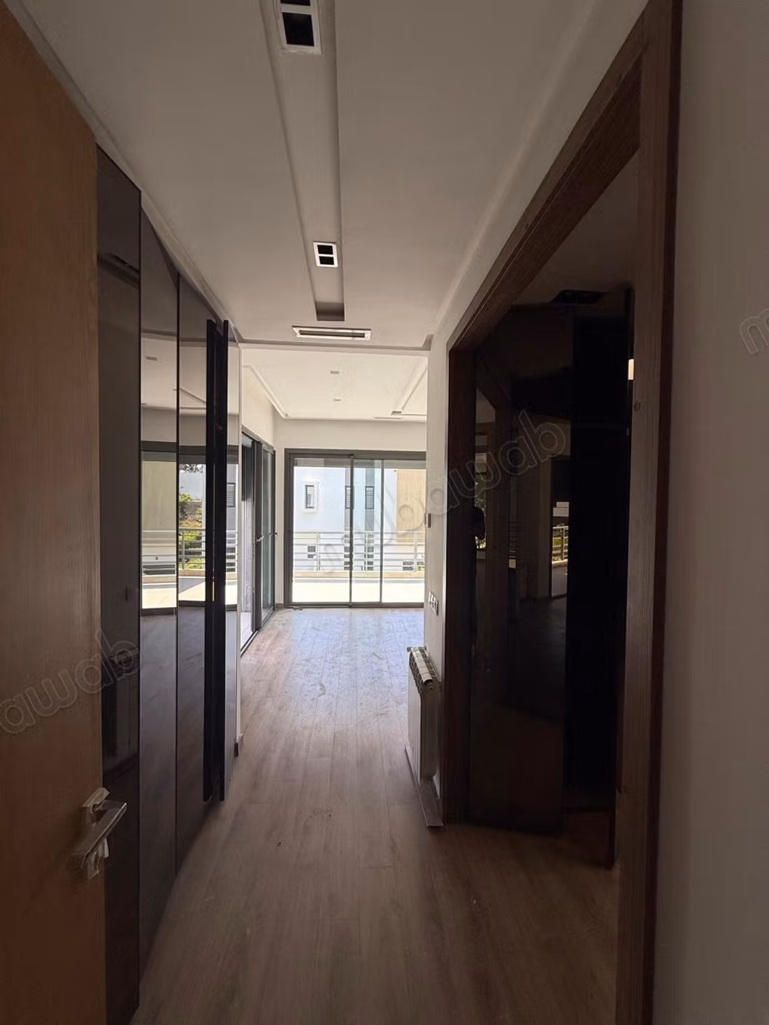 Villa di lusso con 8 camere da letto in affitto a Souissi RABAT