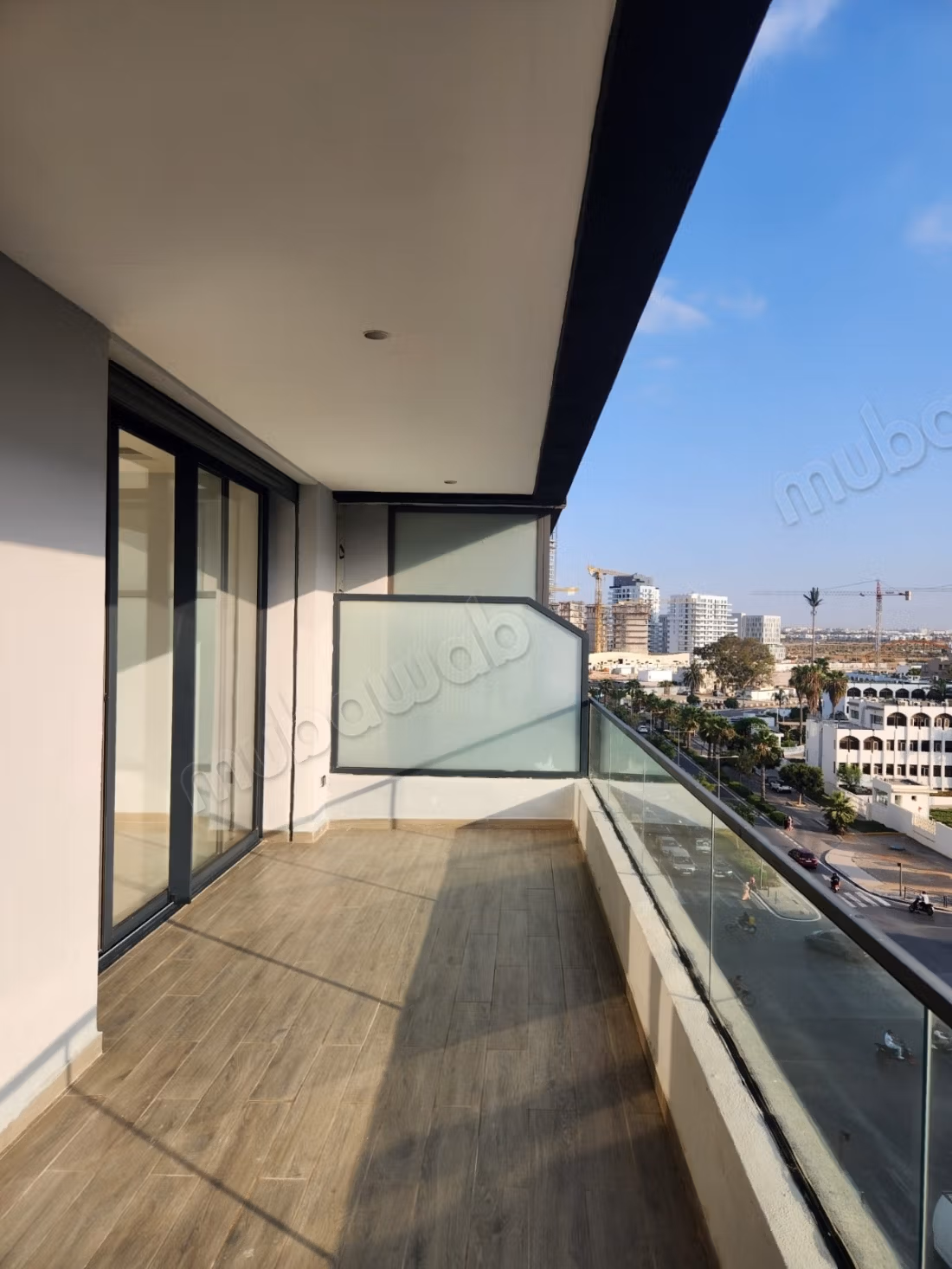 Studio Vide Luxe 73m² Casa finance City Vis-à-Vis