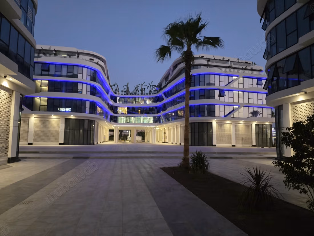 Location de bureaux à Orchidees Mannesmann. Superficie 113 m². Fenêtres double vitrage et climtisation centrale