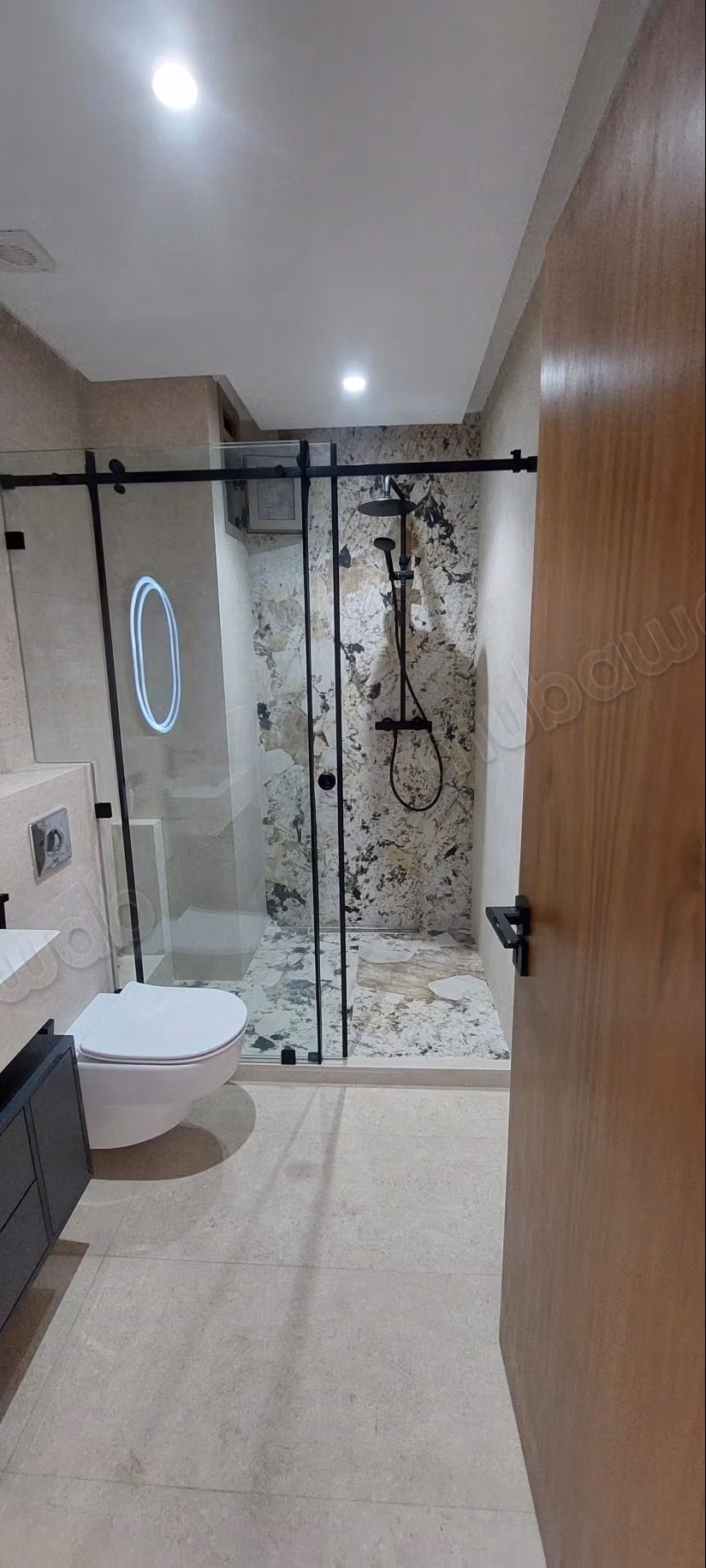 Bel appartement en location à Harhoura. 2 chambres agréables. Prestation de conciergerie, belle Piscine