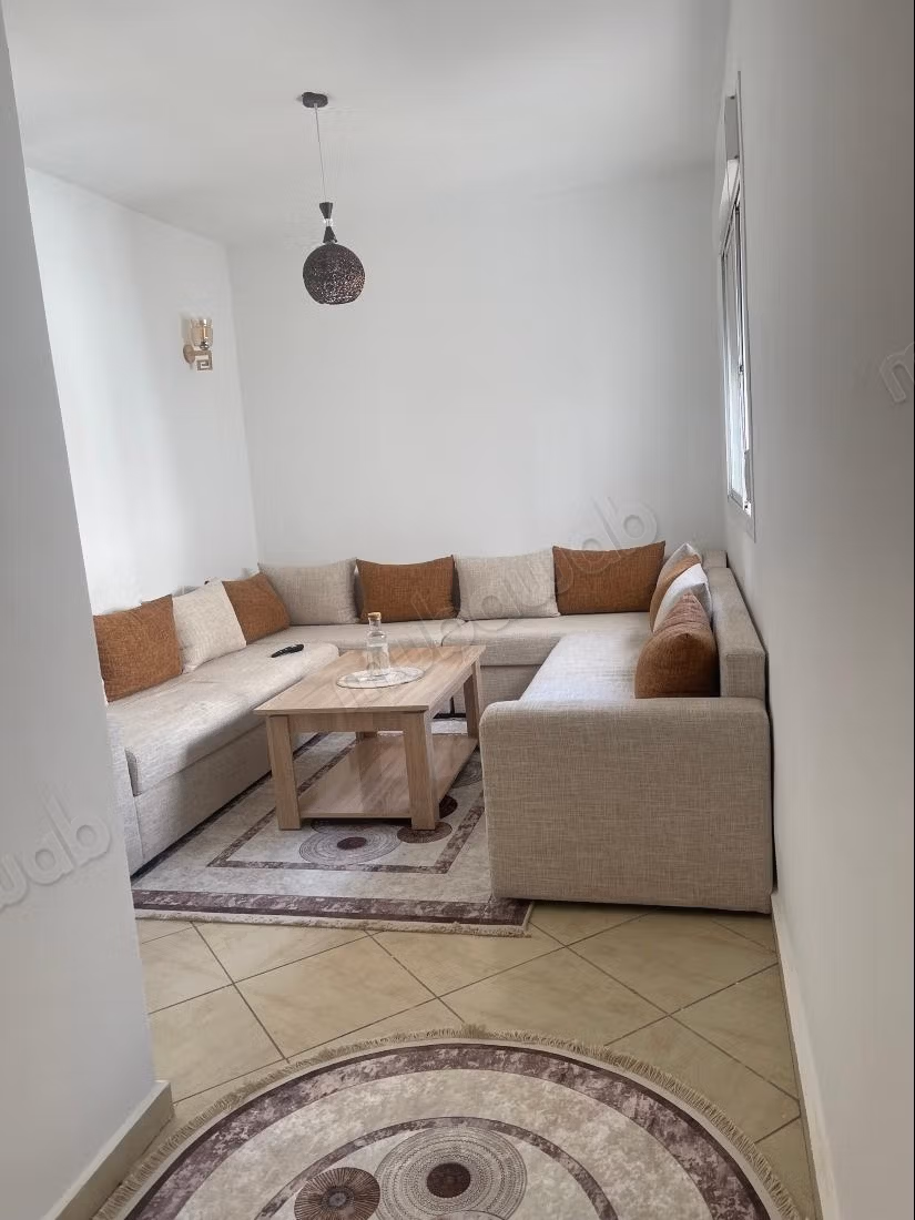 Superbe appartement à louer à Quartier Industriel. 5 pièces