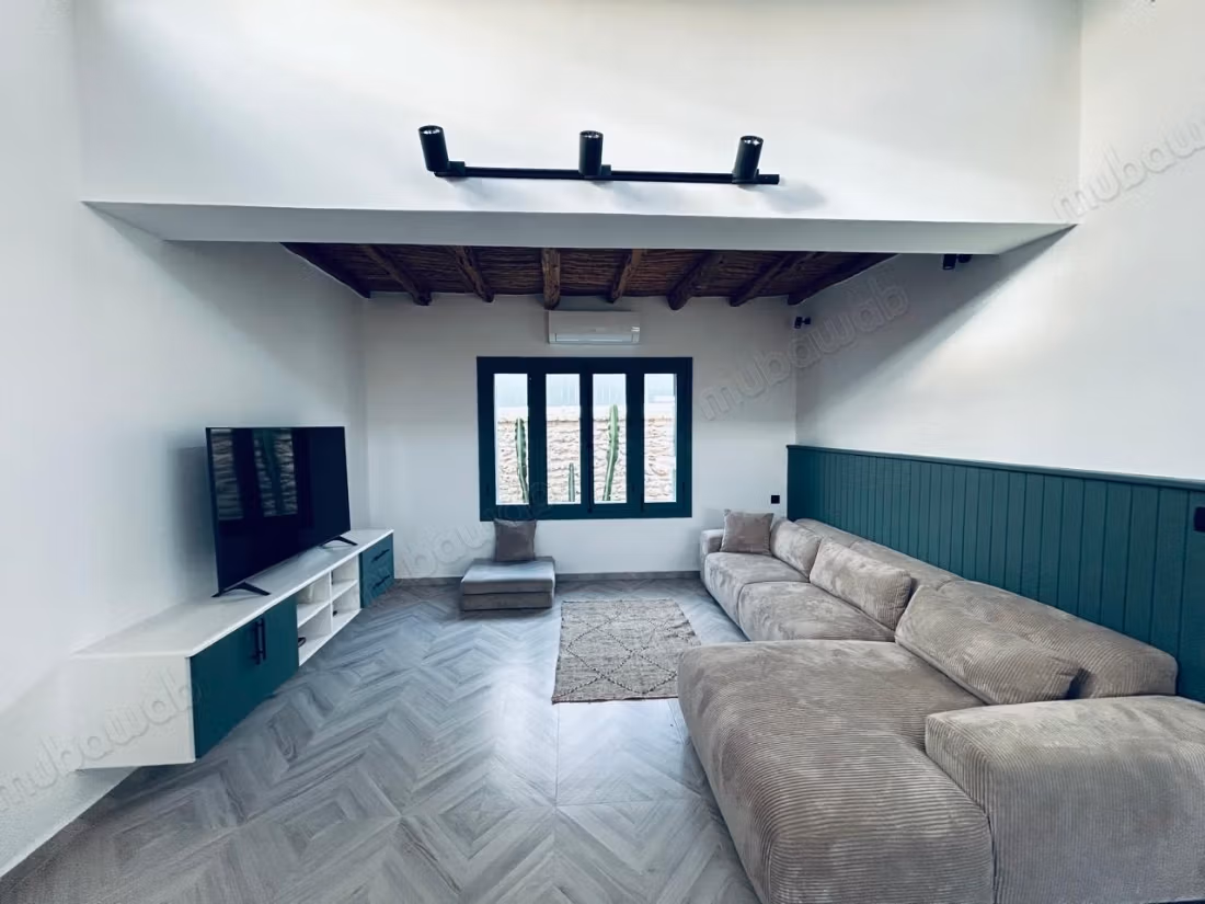Villa moderne avec piscine