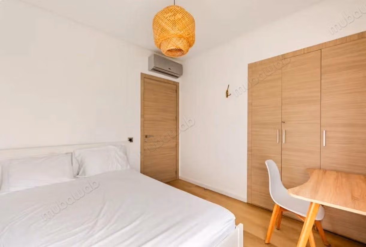 Location Meublé 3 chambres terasse vu sur golf piscine parking
