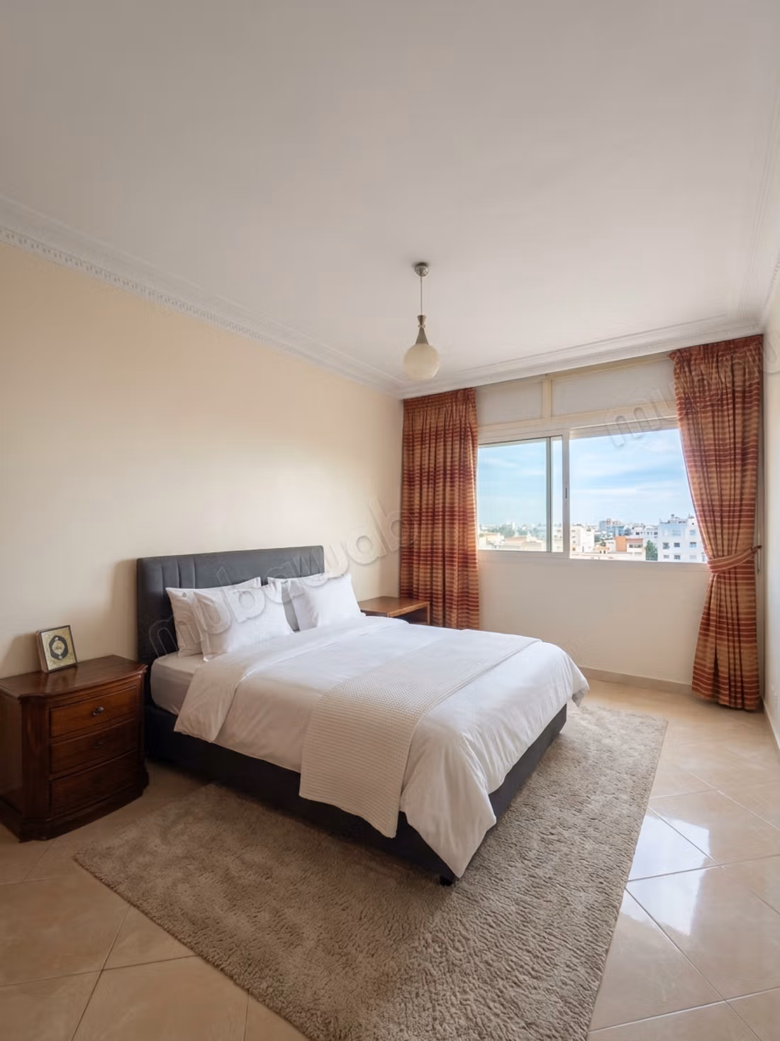 Spacious apartment with balcony and clear view in Gauthier