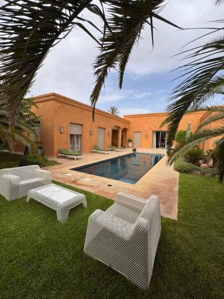 Villa ad Amlkis 2 per Affitto a Lungo Termine