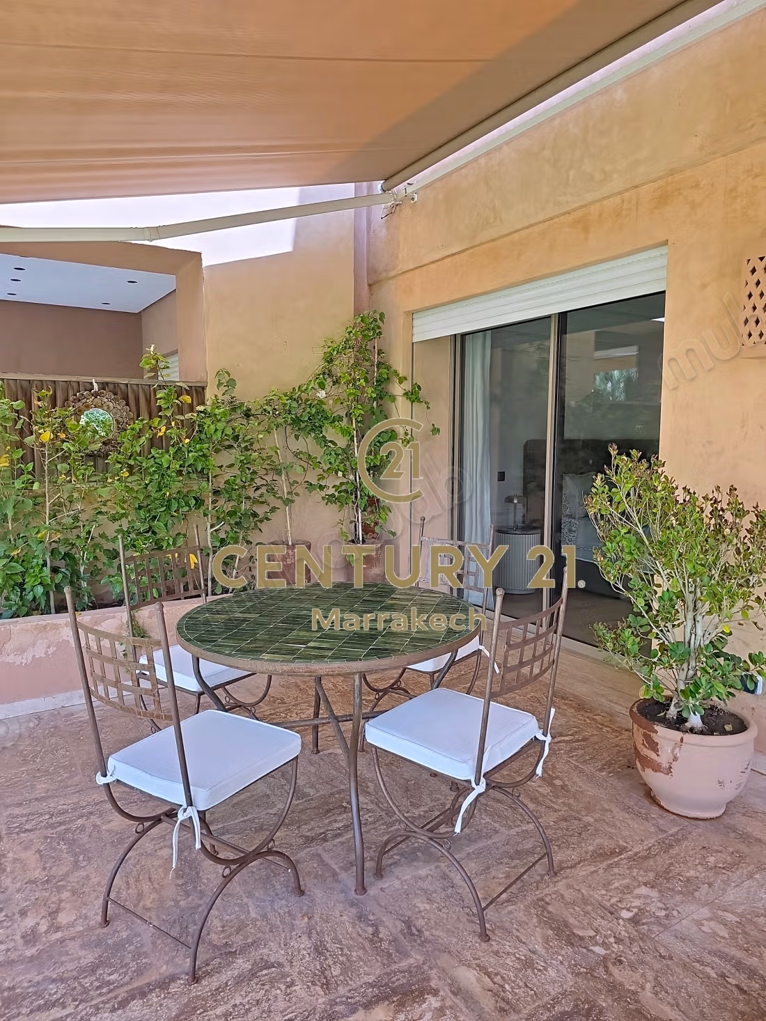 Prestigia Rez de jardin entièrement rénové