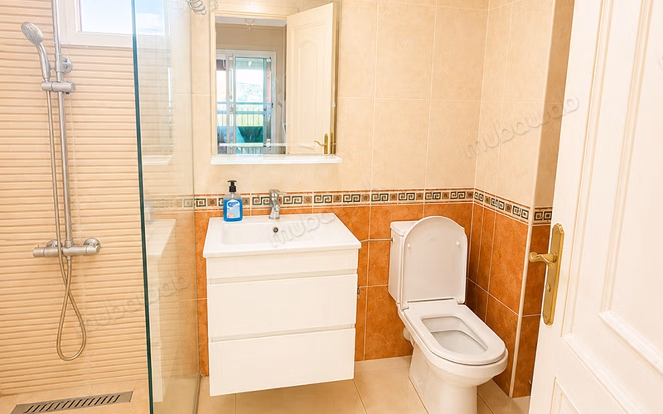 Appartement te koop in Administratief District