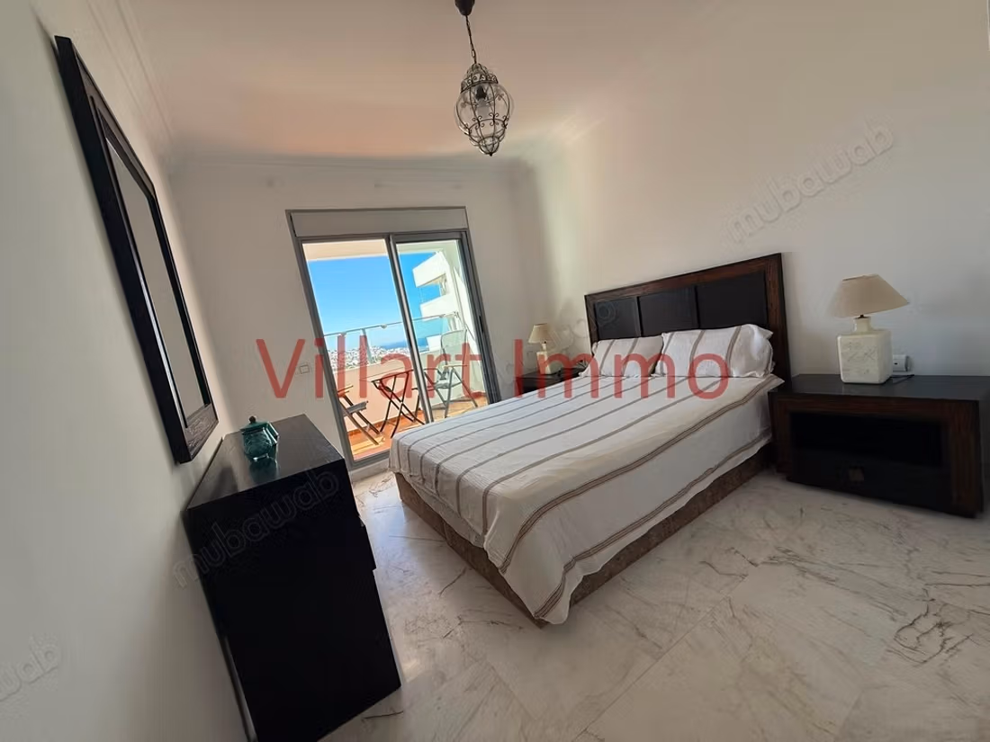 Appartamento in pieno centro, vista mare, garage