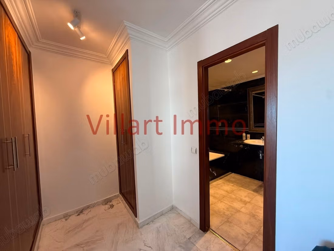 Appartamento in pieno centro, vista mare, garage