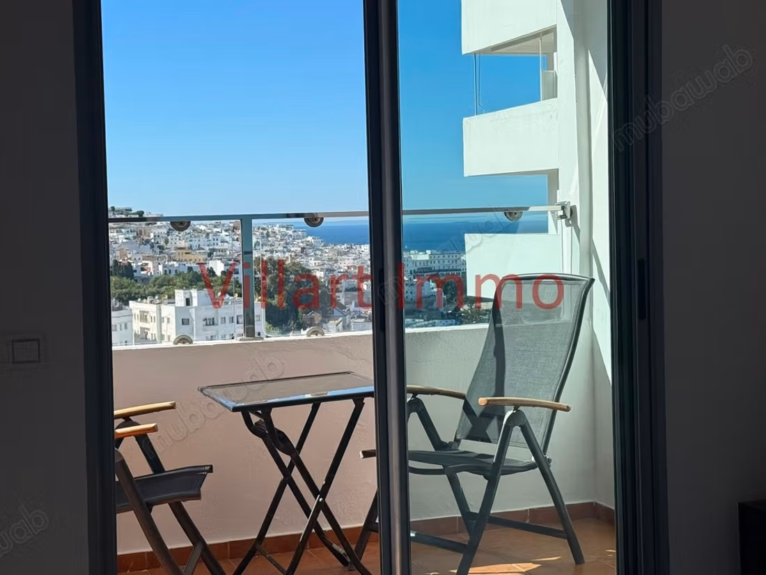 Appartamento in pieno centro, vista mare, garage
