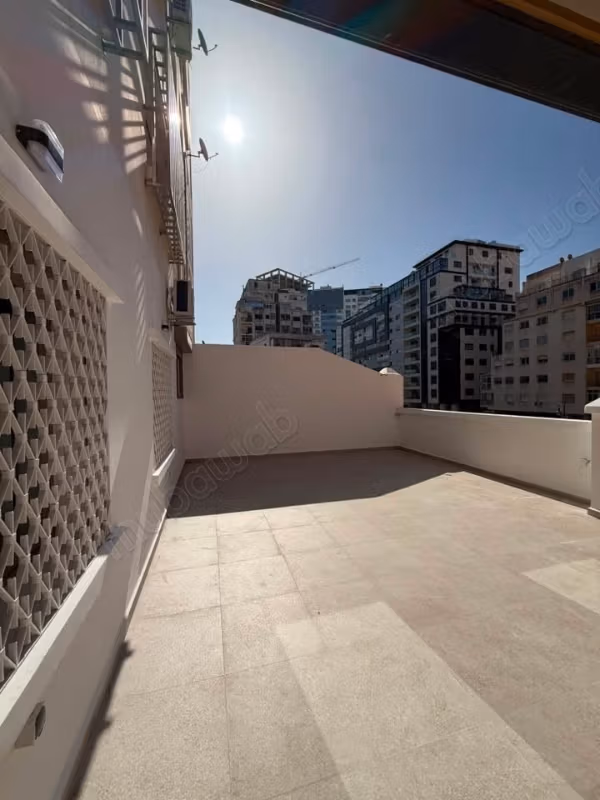 Apartamento amueblado en alquiler en el barrio Najma, Tánger