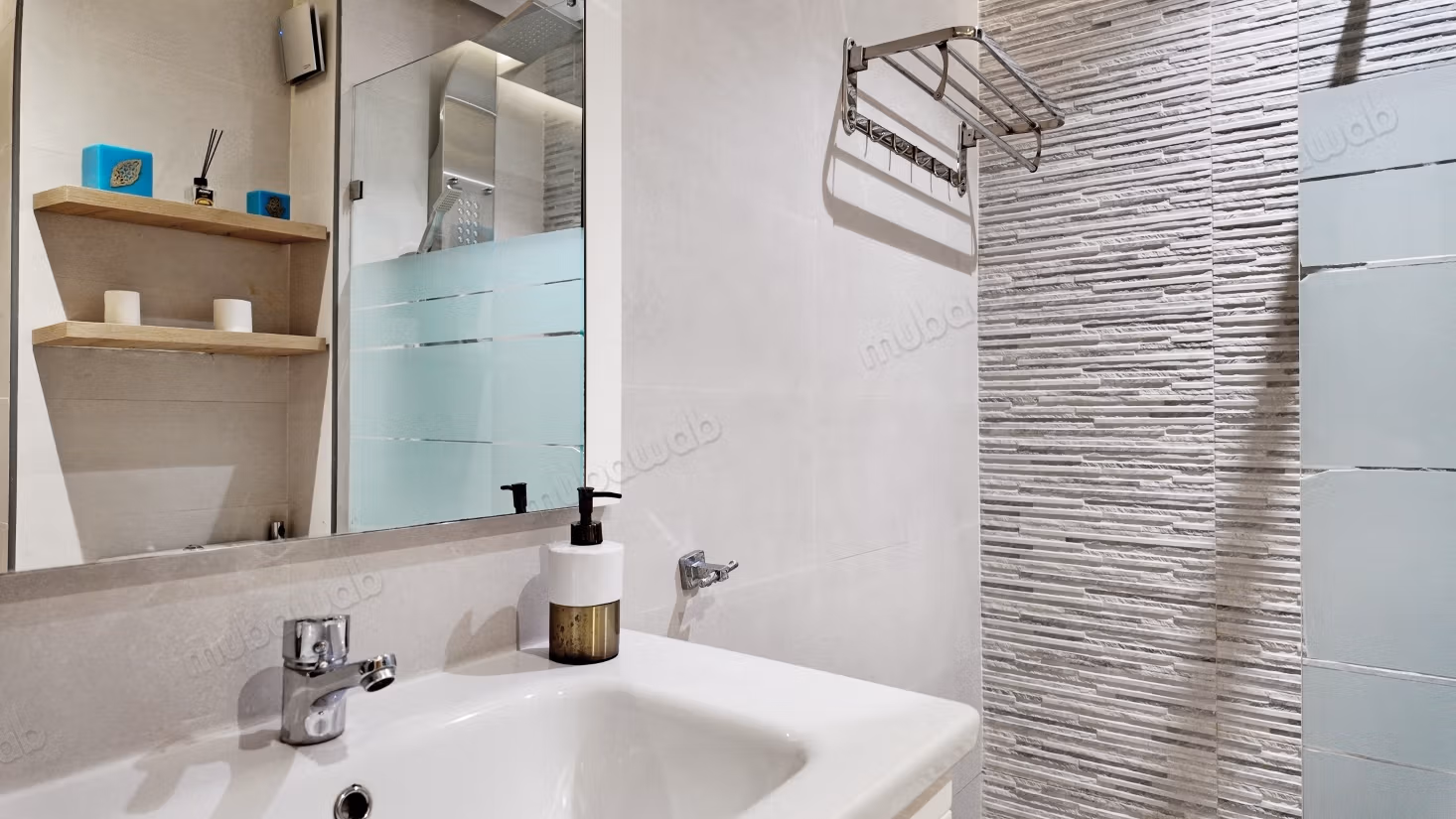 3 Bedroom Apartment - City Center