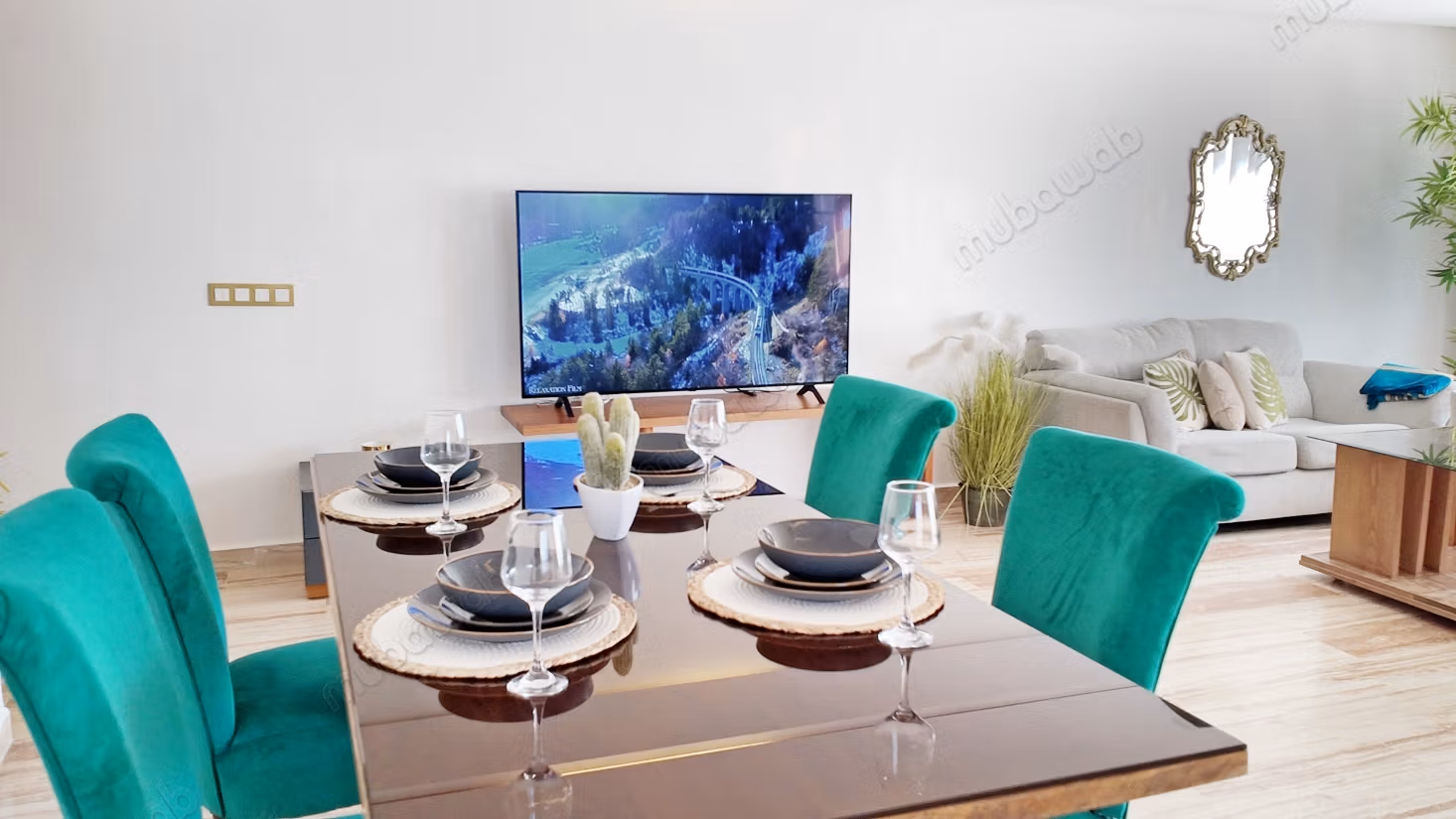 3 Bedroom Apartment - City Center