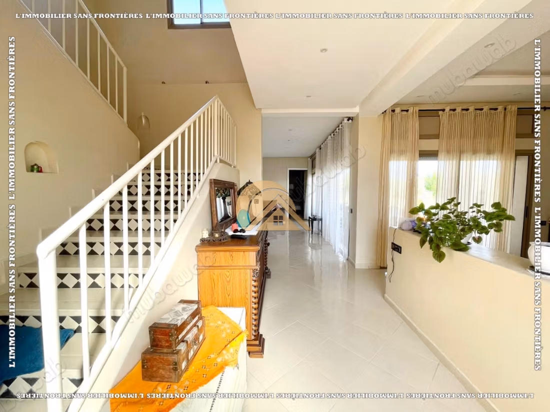 Ferme à vendre Route d’Amizmiz KM 45 – Villa et oliveraie
