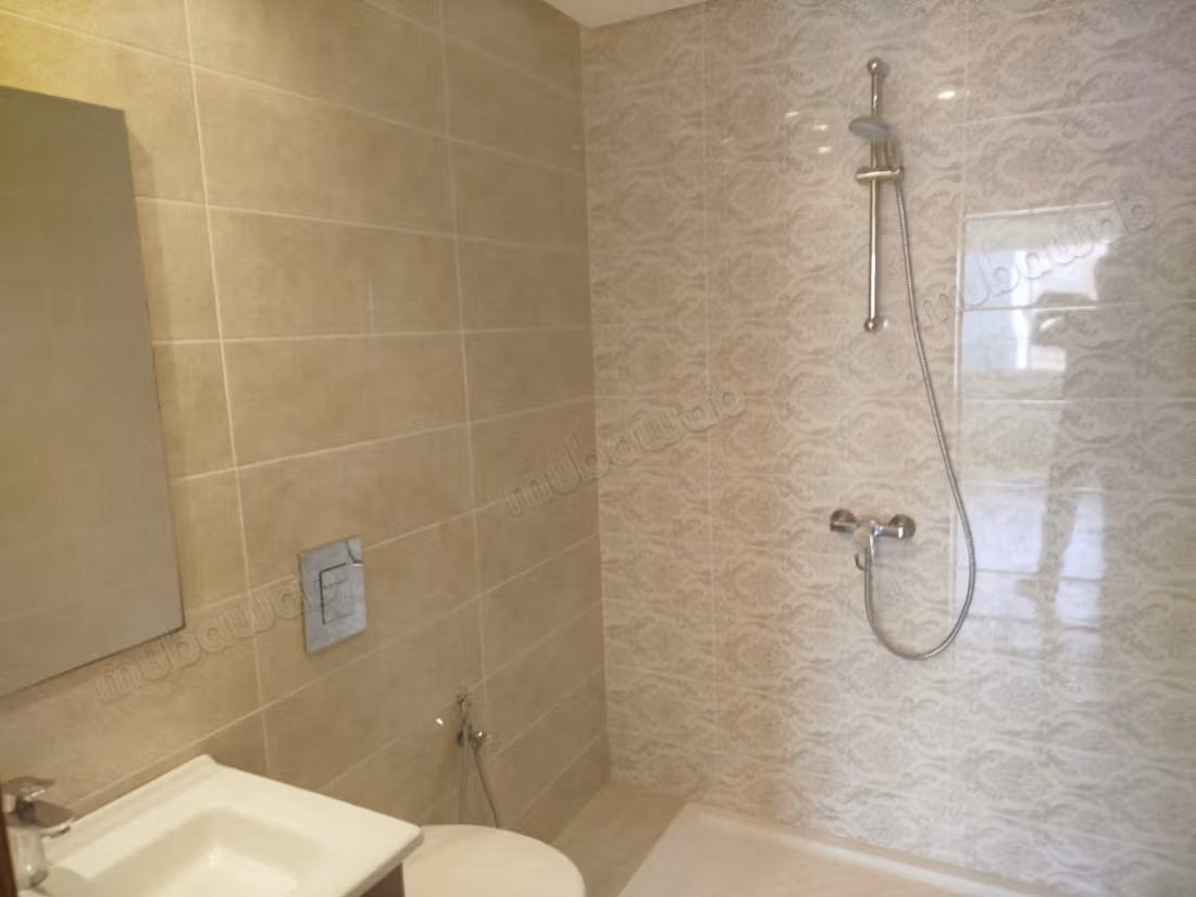 Luxury Apartment in Aouina, Modern Comfort