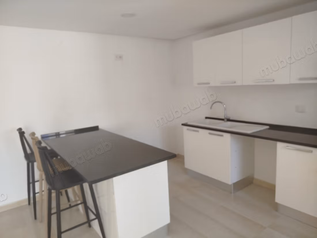 Luxury Apartment in Aouina, Modern Comfort