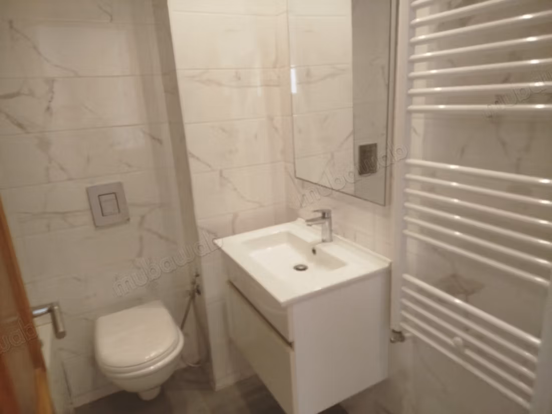 Luxury Apartment in Aouina, Modern Comfort