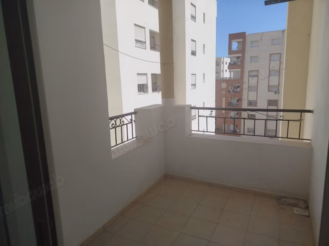 Luxury Apartment in Aouina, Modern Comfort