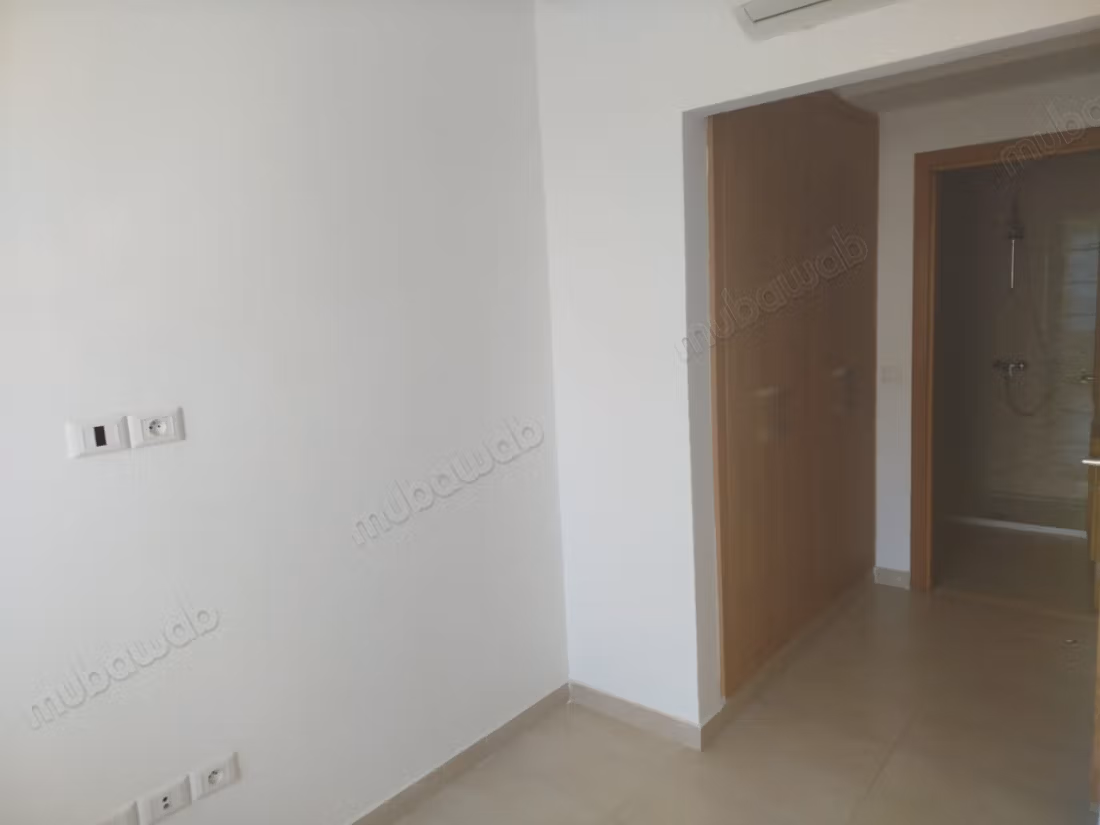 Luxury Apartment in Aouina, Modern Comfort