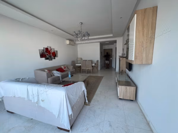 Superbo Appartamento a La Marsa: S2 Ammobiliato