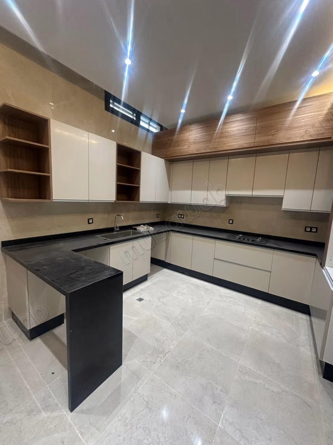 Bangalow a la venta con piscina privada