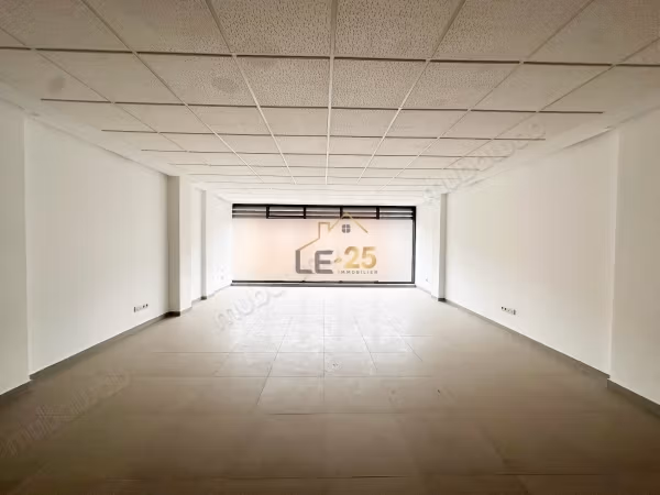 Prachtige Kantoorruimte Te Huur – Guéliz