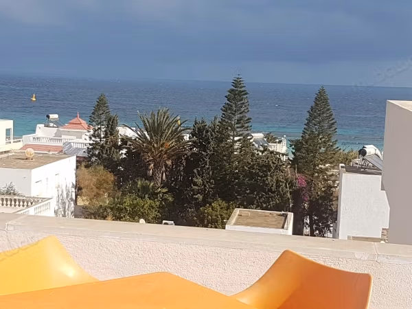 Appartement s2 vue sur mer 
4eme etage