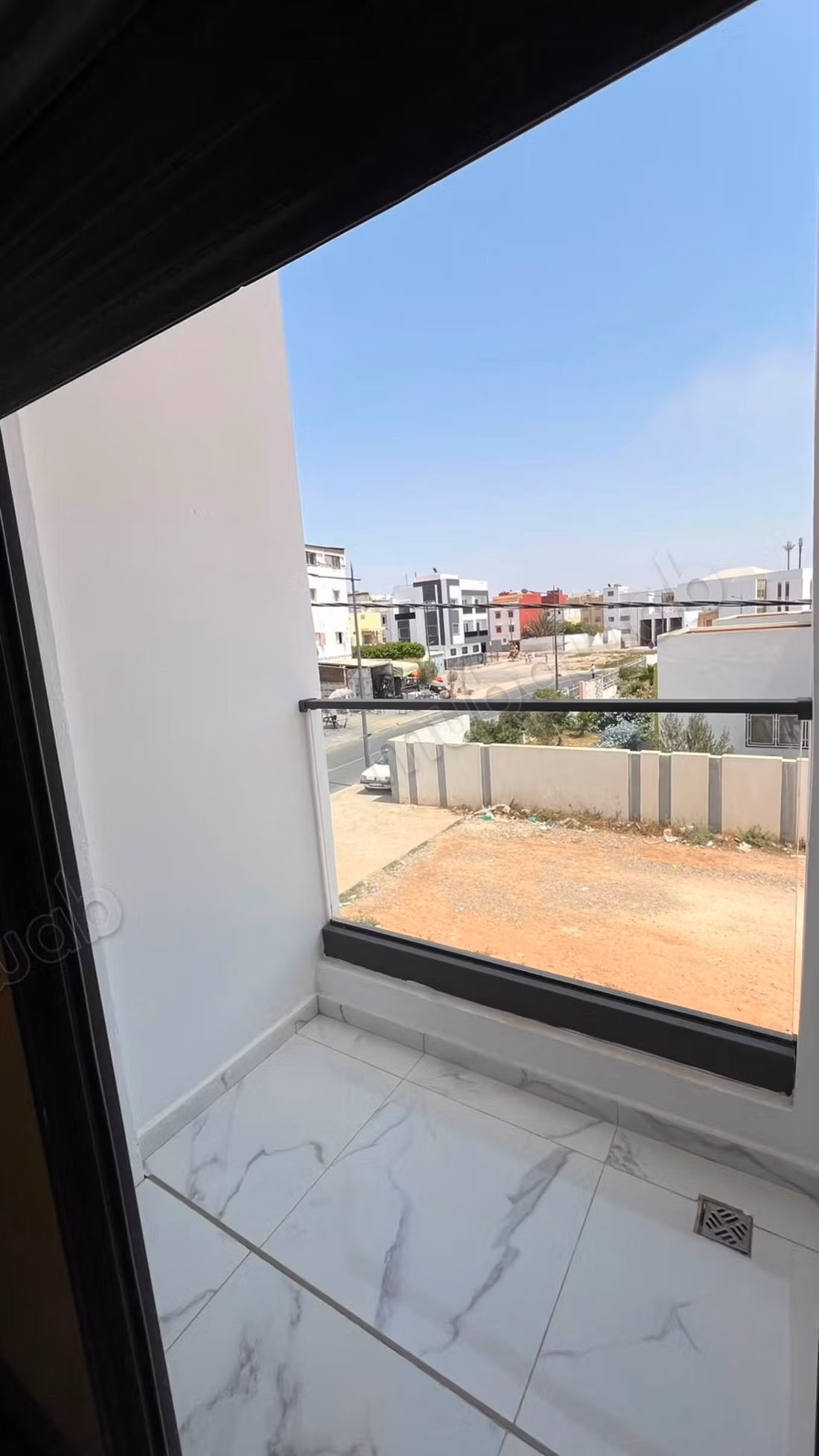Bel appartement a haut founty