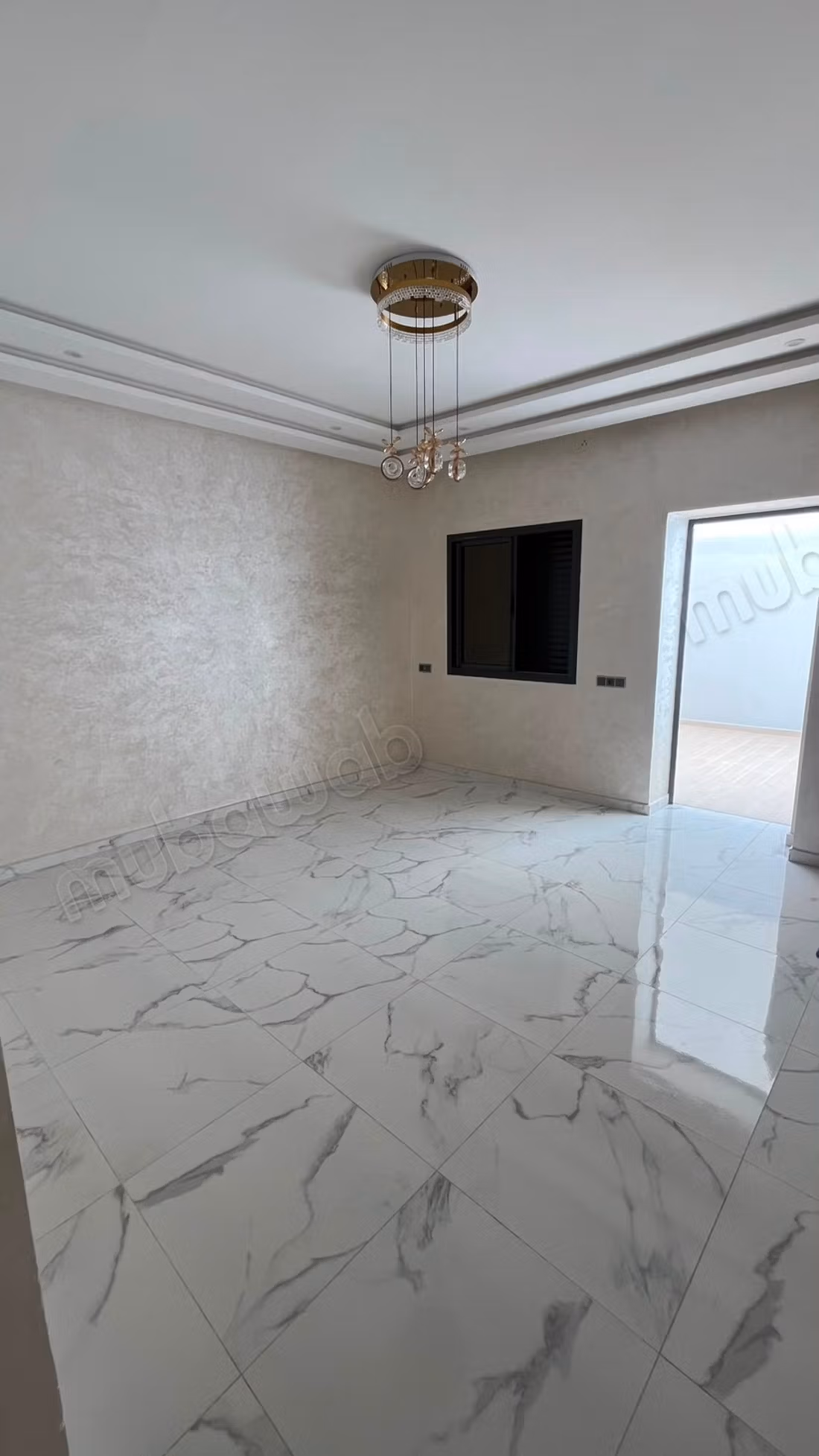 Bel appartement a haut founty