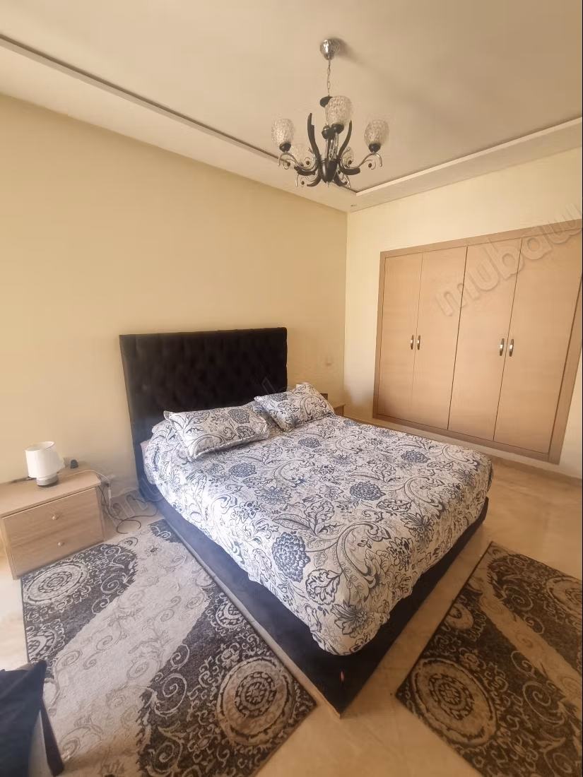 Appartement te huur in Hay Massira. 2 mooie kamers. Goed ingericht