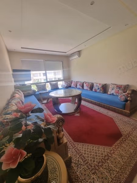 Appartement te huur in Hay Massira. 2 mooie kamers. Goed ingericht