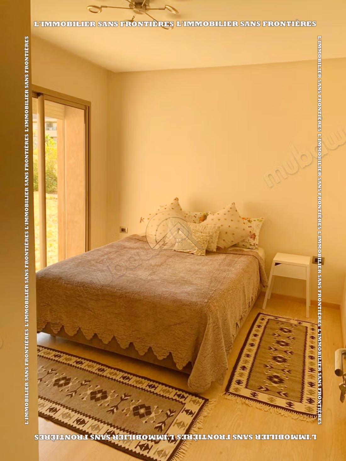 Apartamento amueblado de 112 m² con jardín privado – 3 habitaciones y piscina comunitaria