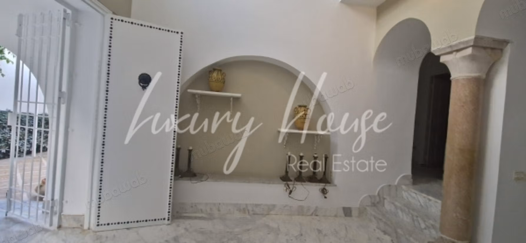 Villa a schiera con piscina a Cartagine