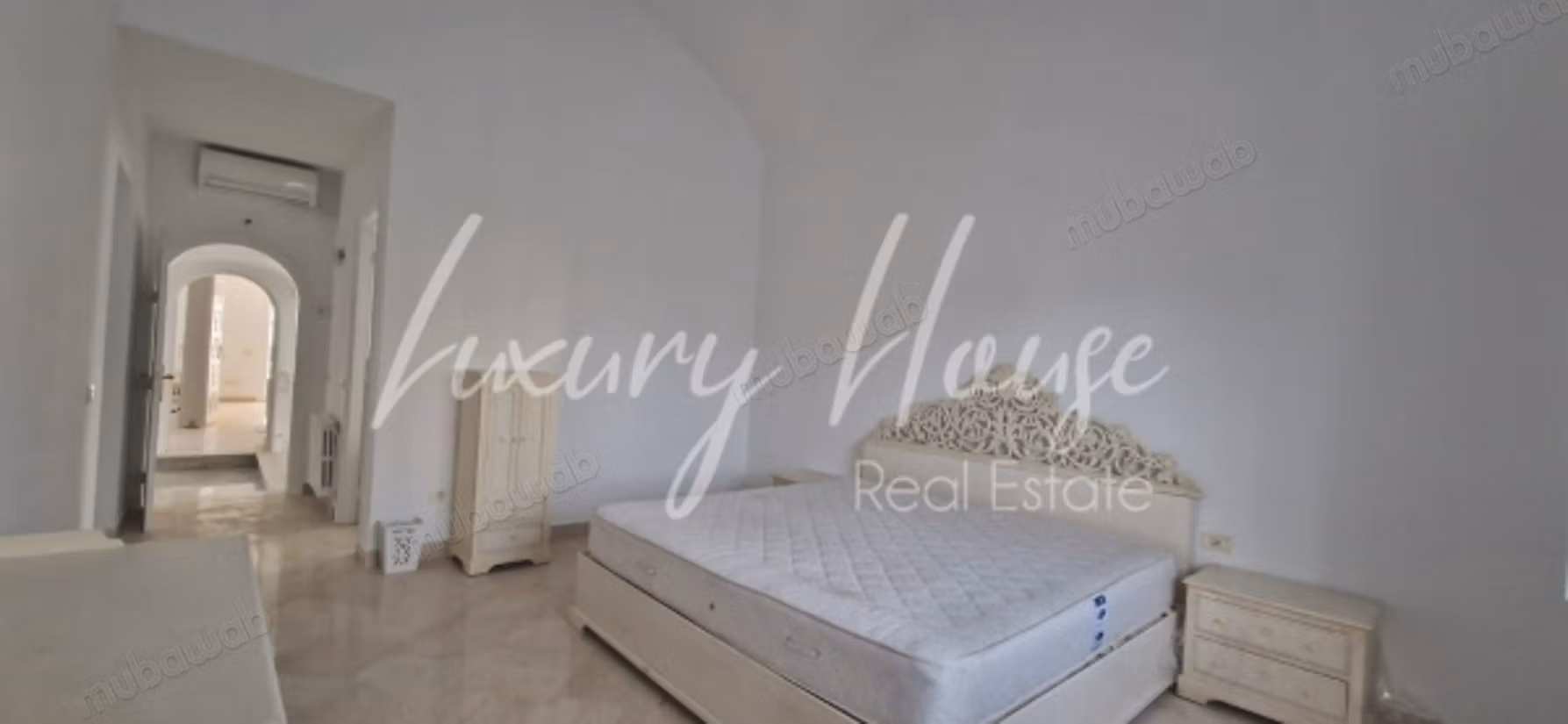 Villa a schiera con piscina a Cartagine