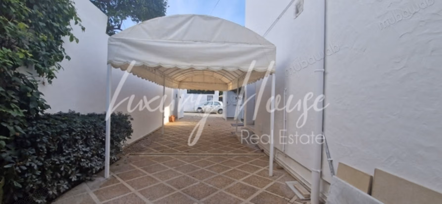 Villa a schiera con piscina a Cartagine