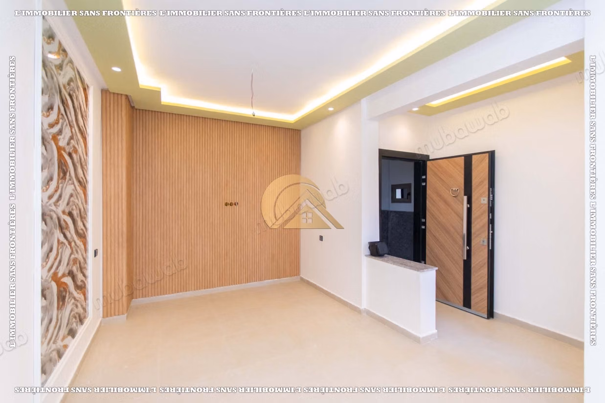 Nieuwe en lege appartement van 63 m² in Azzouzia – 2 slaapkamers, terras en nette afwerkingen