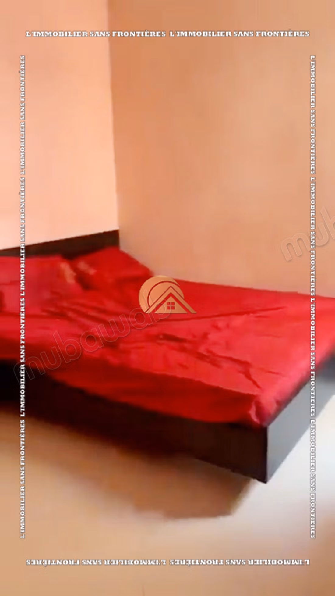 Appartement meublé de 77 m² à Azzouzia – 2 chambres, terrasse et résidence calme avec parking
