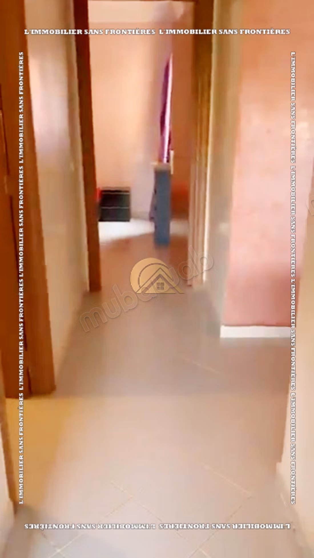 Appartement meublé de 77 m² à Azzouzia – 2 chambres, terrasse et résidence calme avec parking