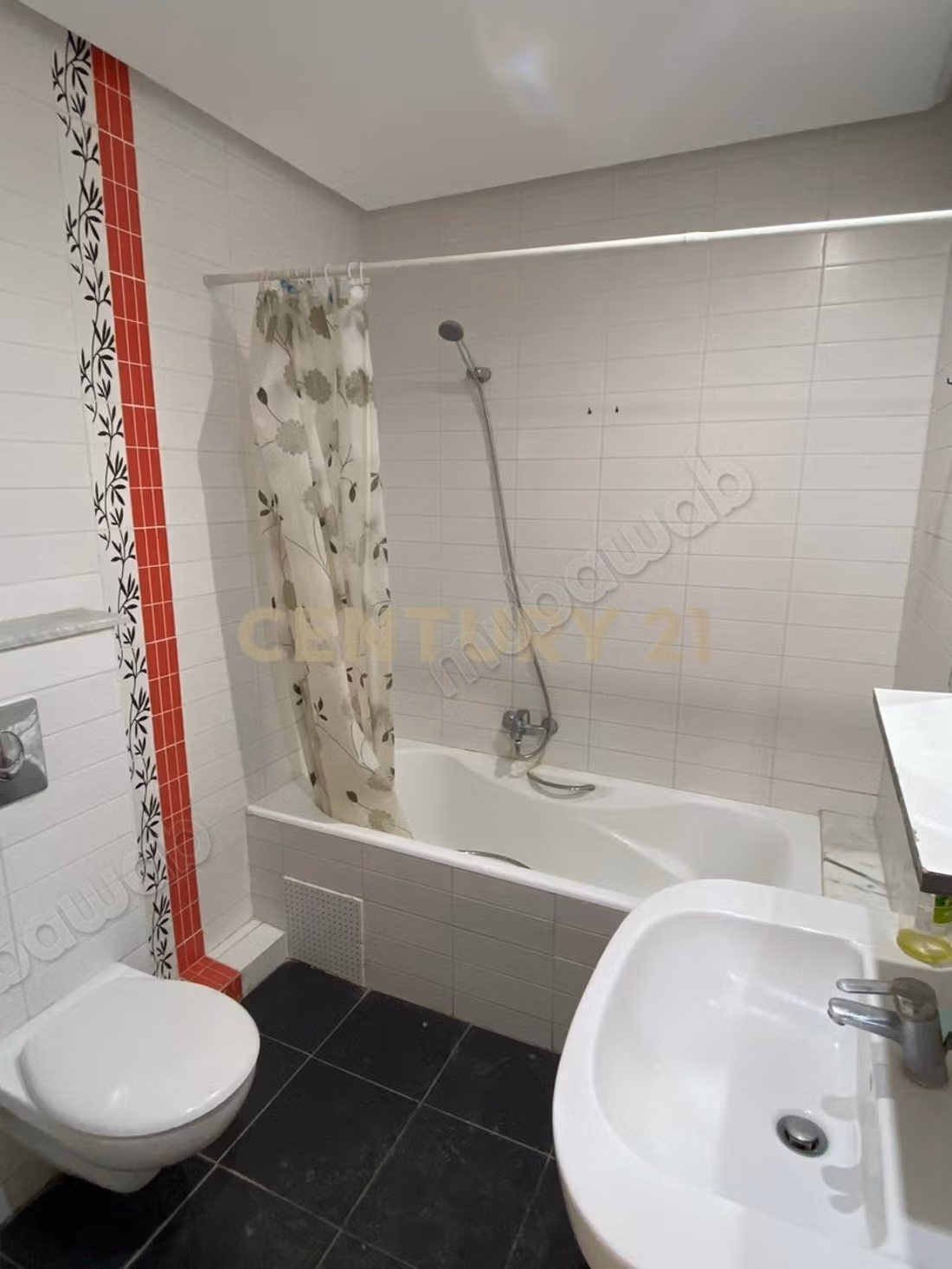 For sale an S3 apartment in Ain Zaghouan North