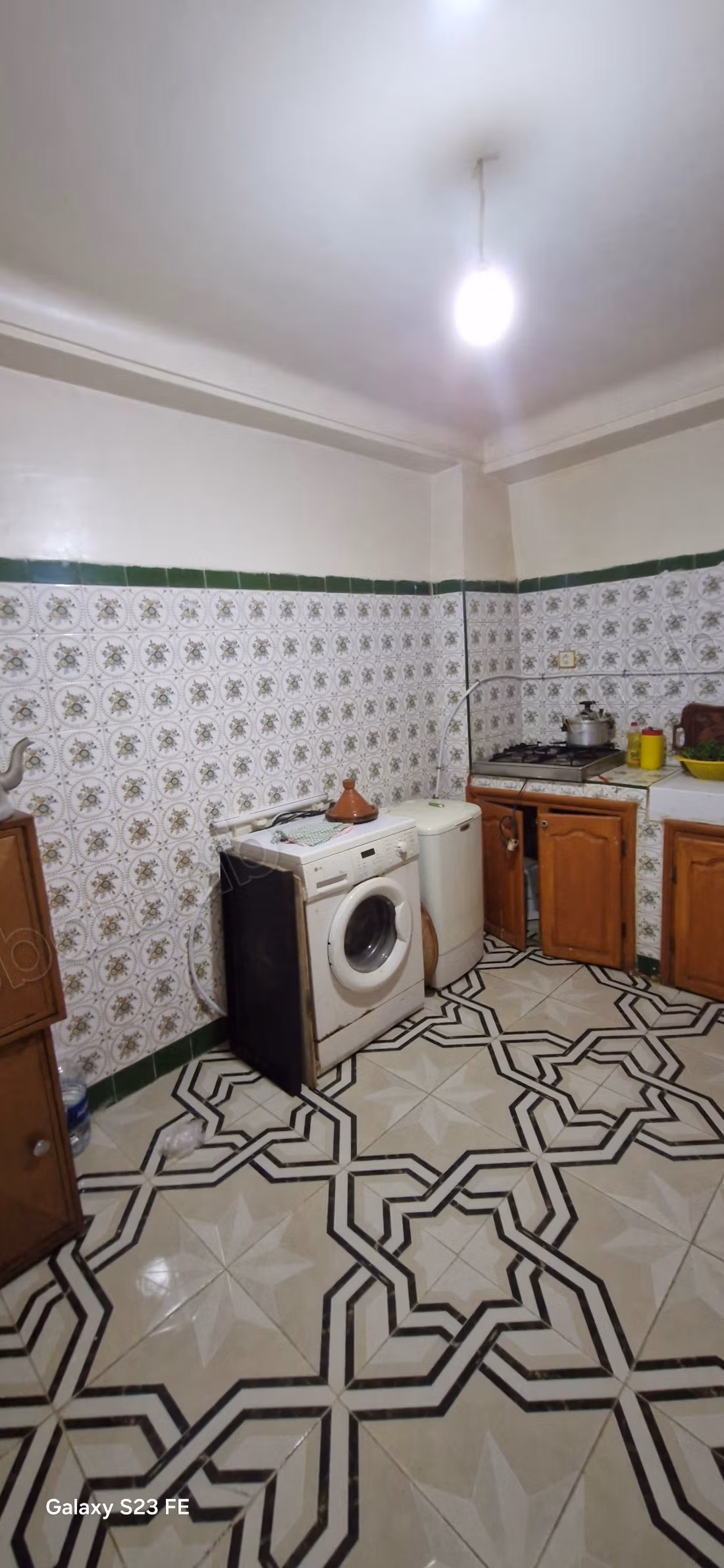 Amplio Riad de Gran Potencial con Terrazas