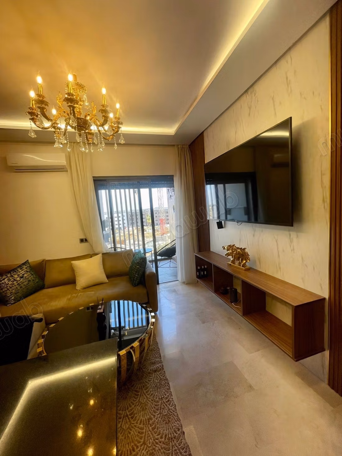 Magnifique studio meublé – Élégance et confort