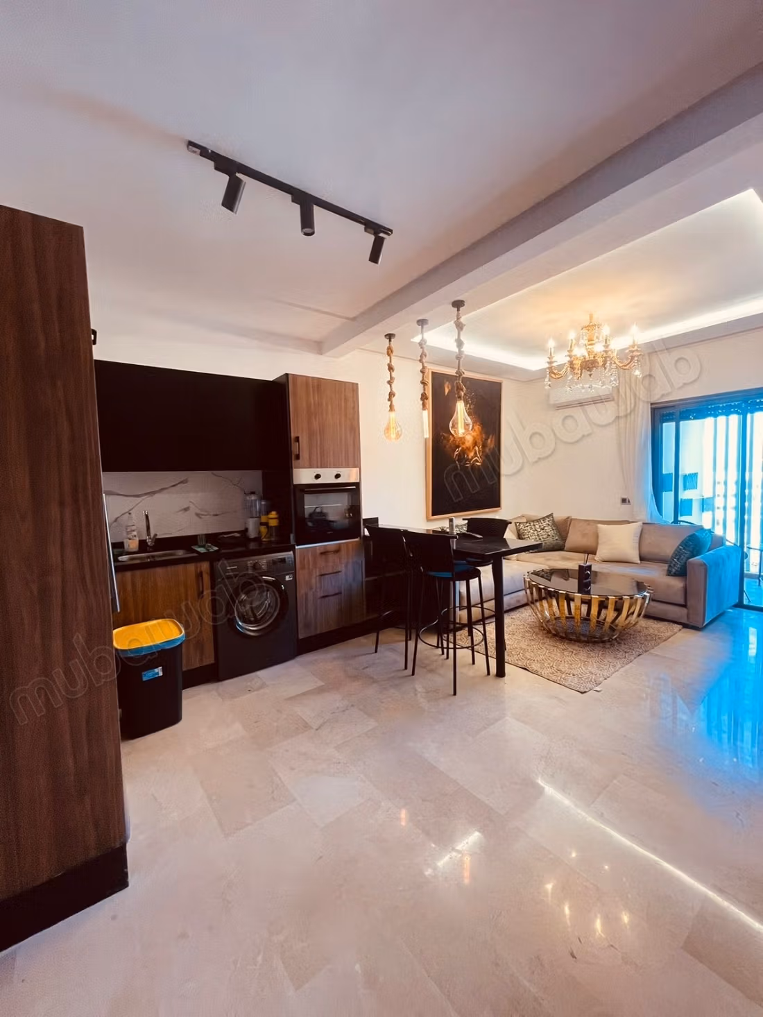 Magnifique studio meublé – Élégance et confort