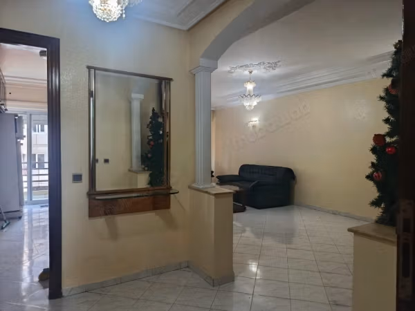 95 m² Apartment for Rent - 3 Rooms with Garage